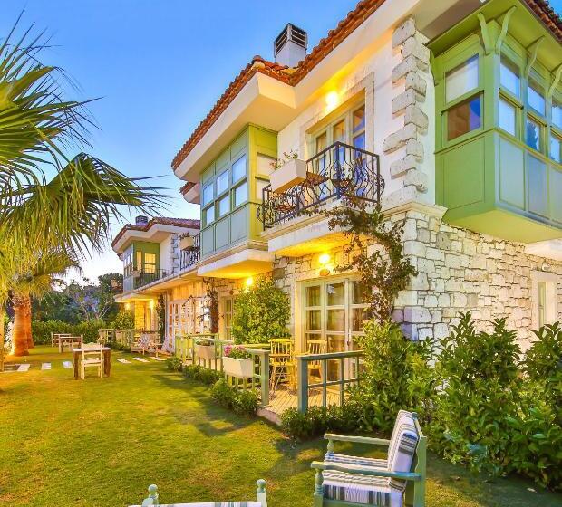 هتل Palas Alaçatı Adult Only