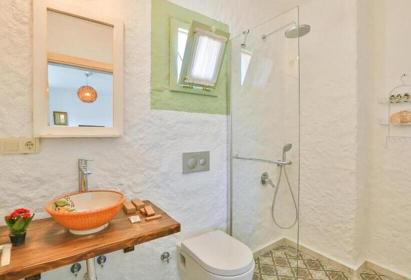 هتل Palas Alaçatı Adult Only