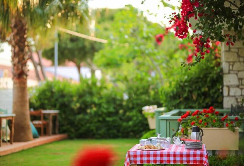 هتل Palas Alaçatı Adult Only