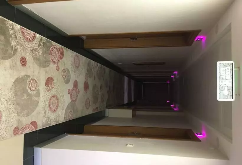 Hotel Umur