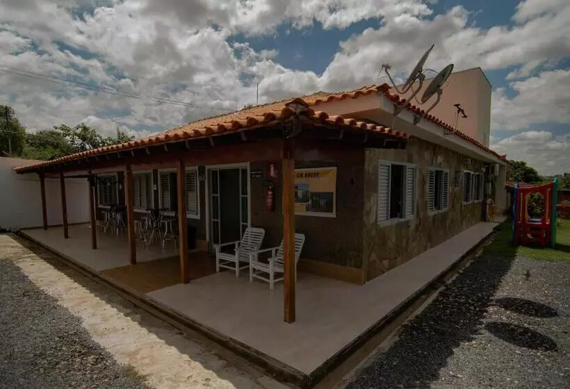 Aamiaismajoitus (B&B) Pousada Araxá