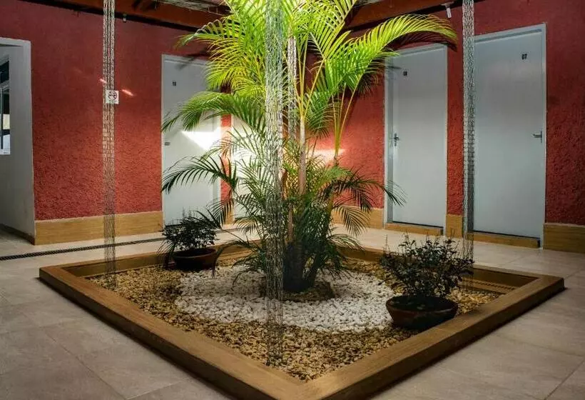 Aamiaismajoitus (B&B) Pousada Araxá