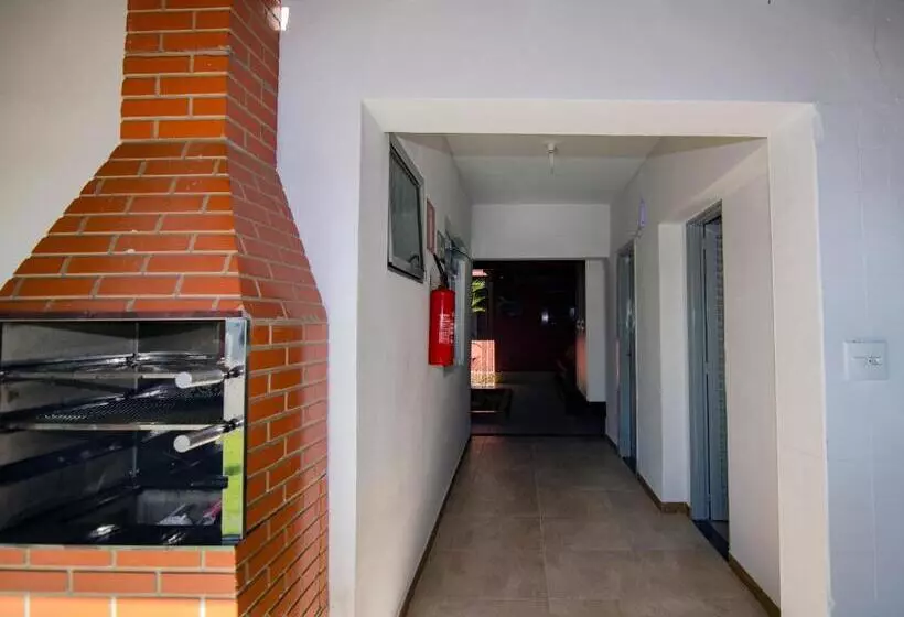Aamiaismajoitus (B&B) Pousada Araxá