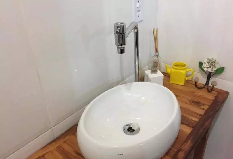 تختخواب و صبحانه Recanto Ipê Amarelo