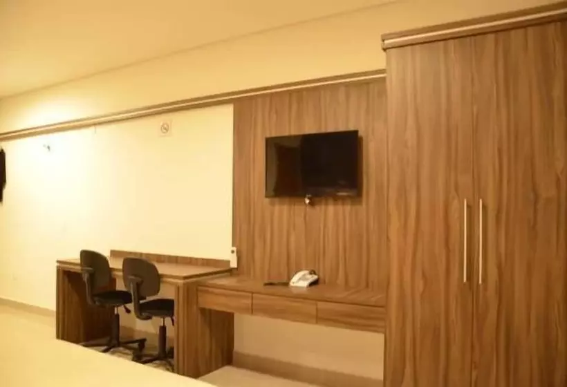 ホテル Hortoplaza