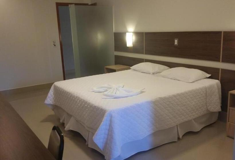 בית מלון כפרי Kamur Plaza