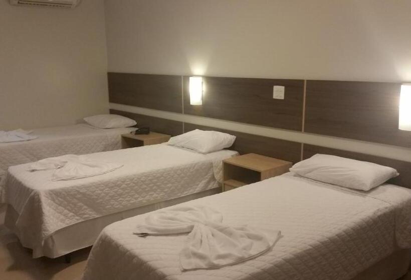 בית מלון כפרי Kamur Plaza