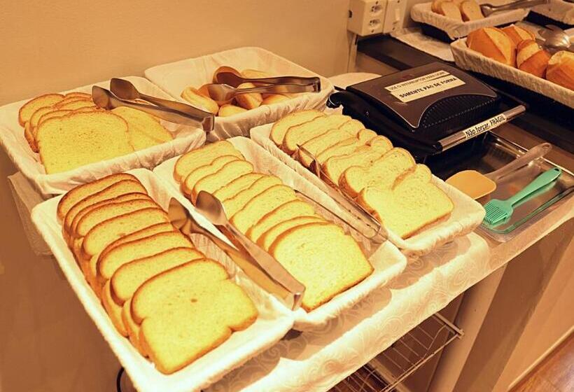 בית מלון כפרי Klinn