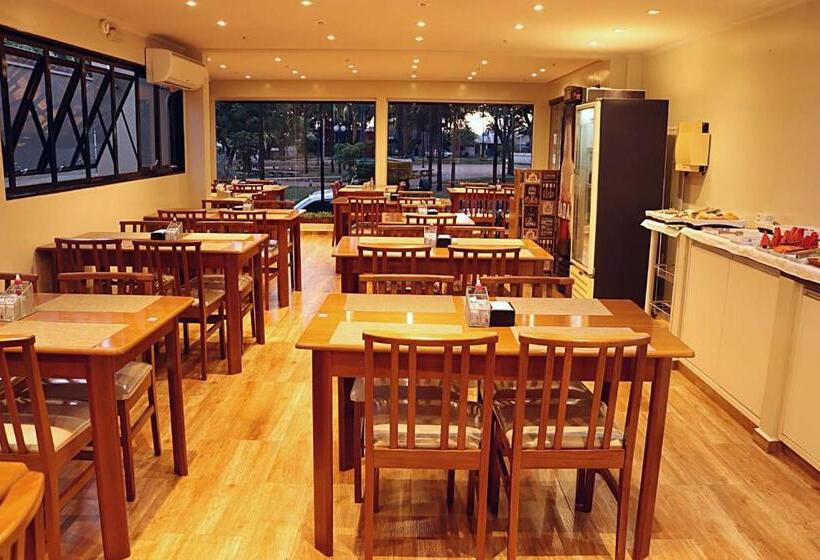 בית מלון כפרי Klinn