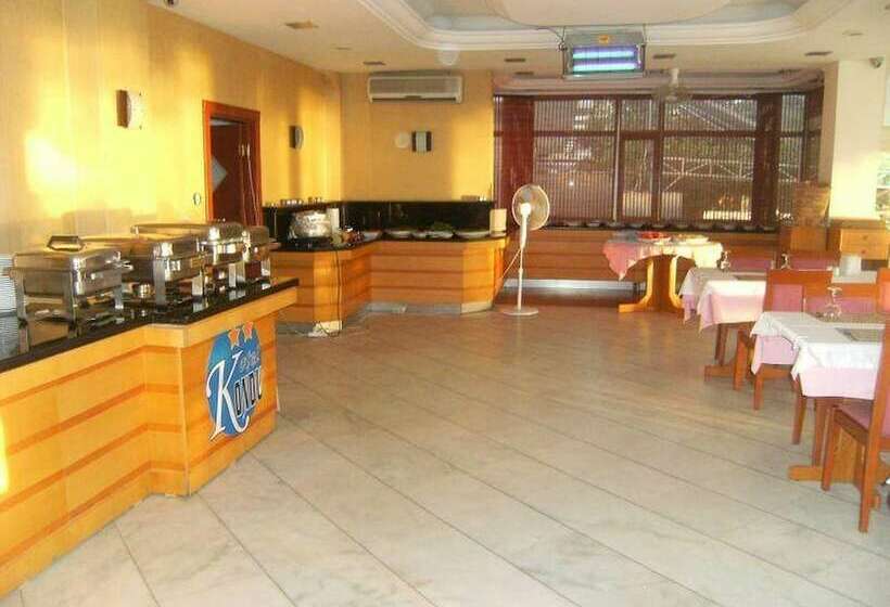 فندق Kondu
