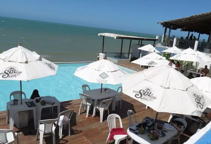 ホテル La Suite Praia
