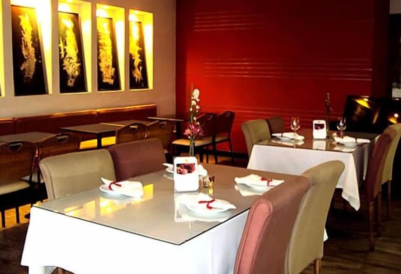 فندق Lago Palace