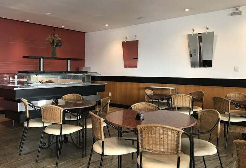 فندق Lago Palace