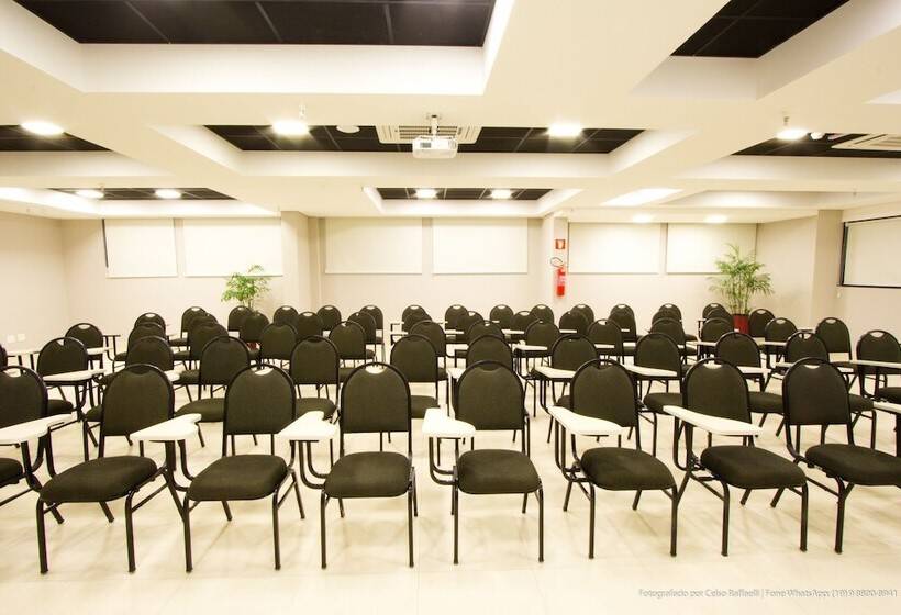 בית מלון כפרי Occitano Apart