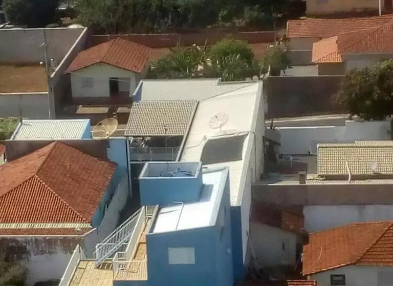 ホテル Raízes