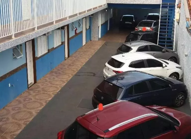 ホテル Raízes