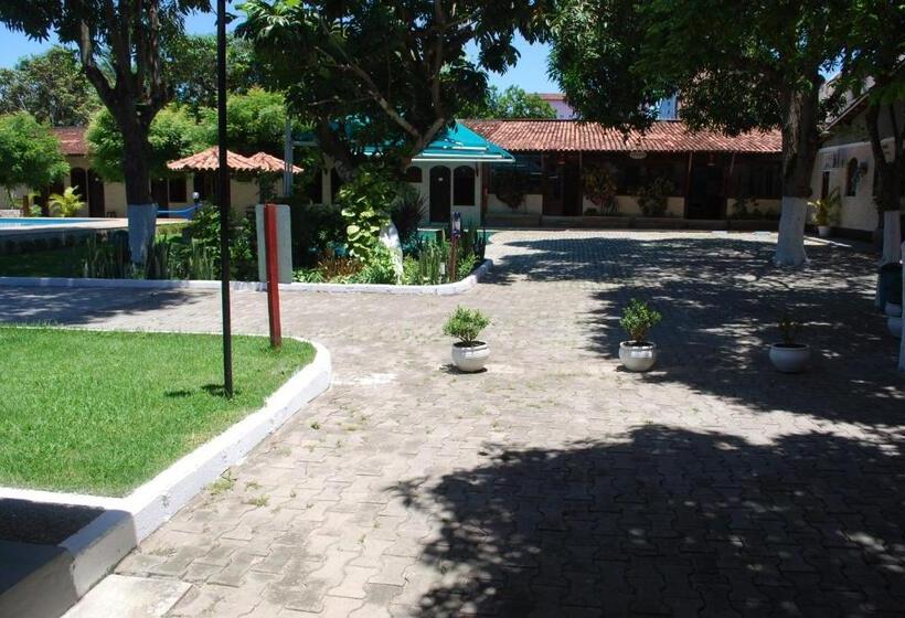 בית מלון כפרי Rusticos