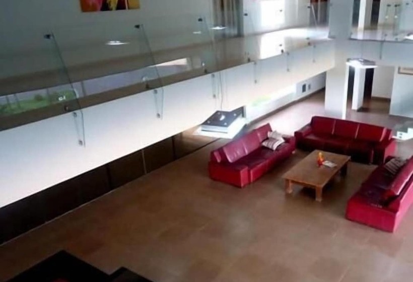 فندق Senador Plaza