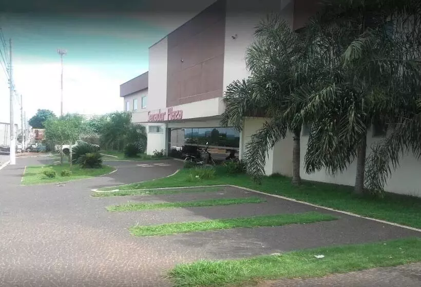ホテル Senador Plaza
