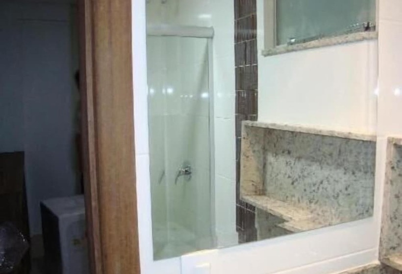 فندق Senador Plaza