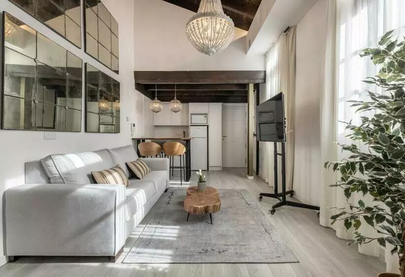 Apartamentos Albaicín Centro Suites 3000