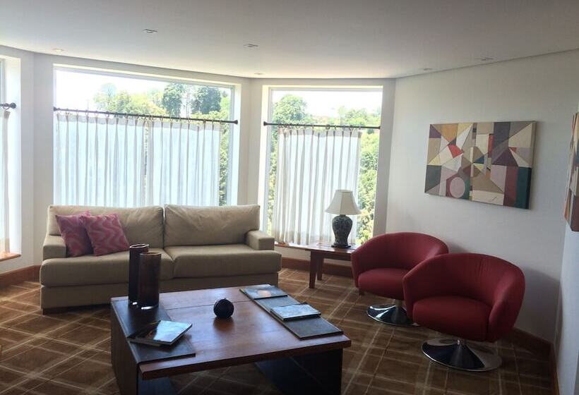 Hotel L.a.h. Hostellerie