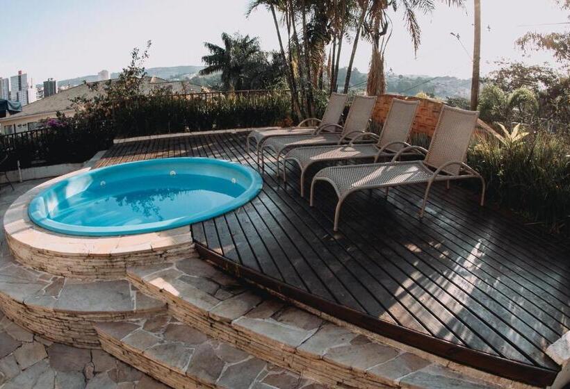 ホテル Itatiba Orion