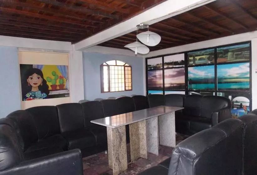 هتل Orla Guest House