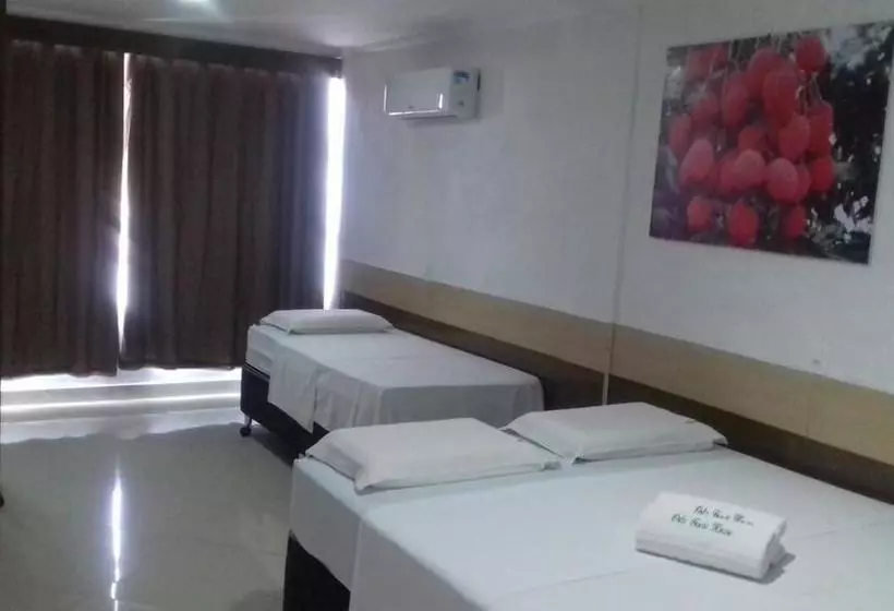 هتل Orla Guest House