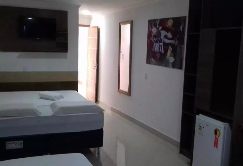 هتل Orla Guest House