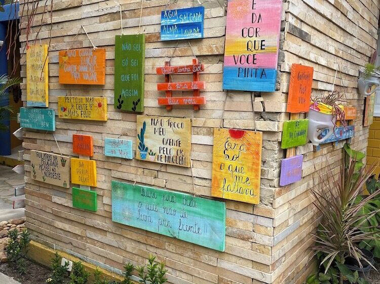 هتل Pousada Girassol