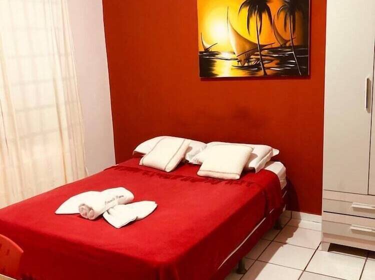 فندق Pousada Pepone