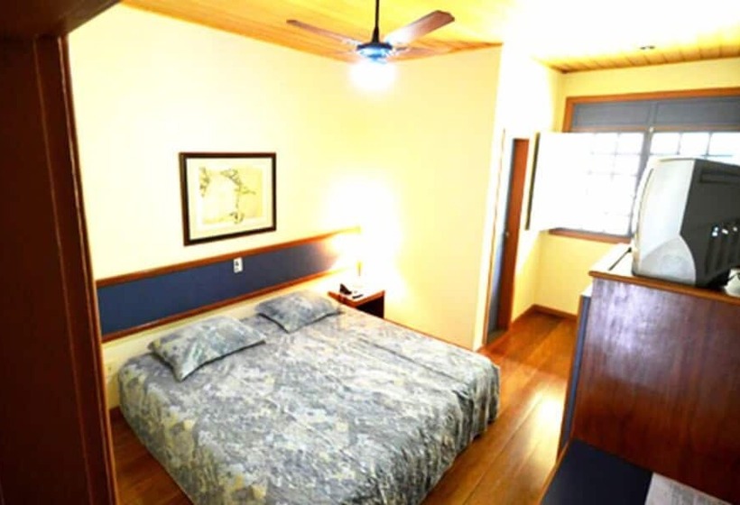 בית מלון כפרי Solar Dos Colibris