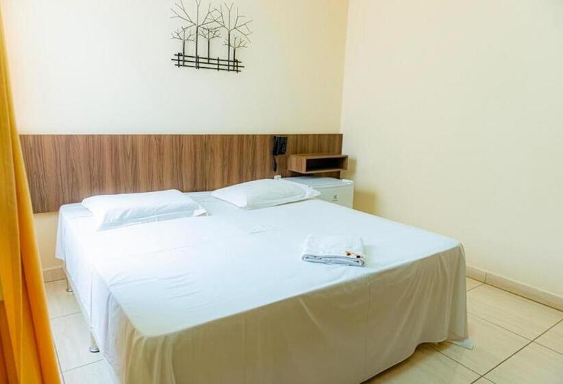 Отель Trilhos De Minas