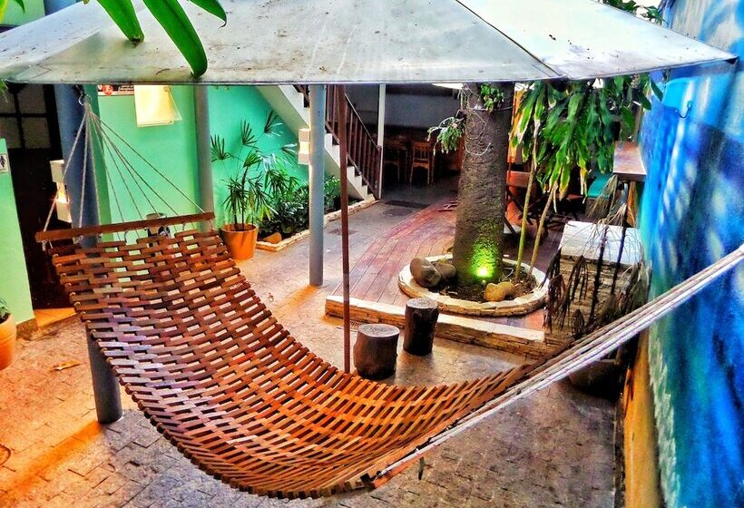 Albergue Mango Tree Ipanema