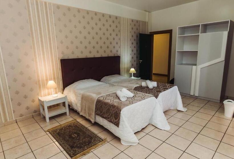 ホテル Cafezal Palace