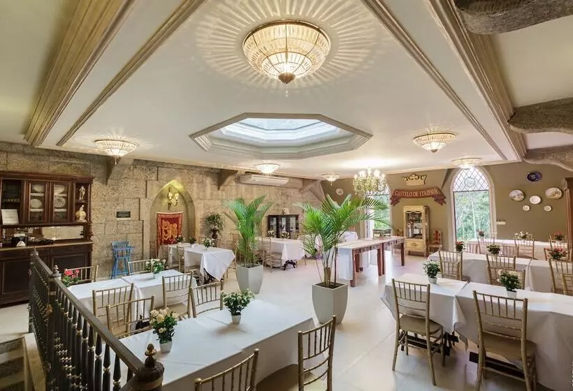 Castelo De Itaipava   Hotel, Eventos E Gastronomia