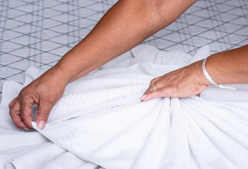 فندق Monza Comfort