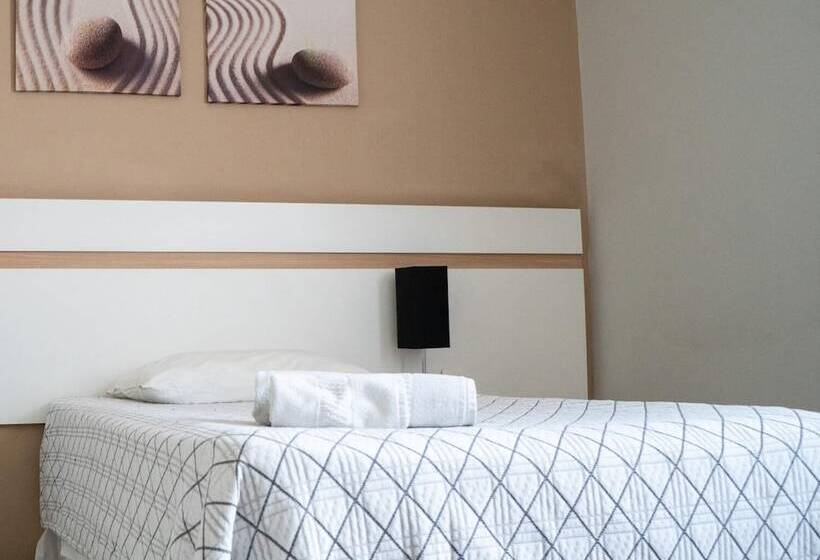 فندق Monza Comfort