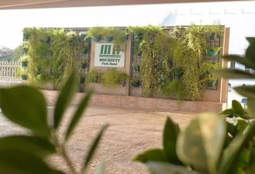 ホテル Muchiutt Park