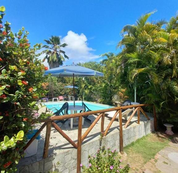 בית מלון כפרי Okakoaras