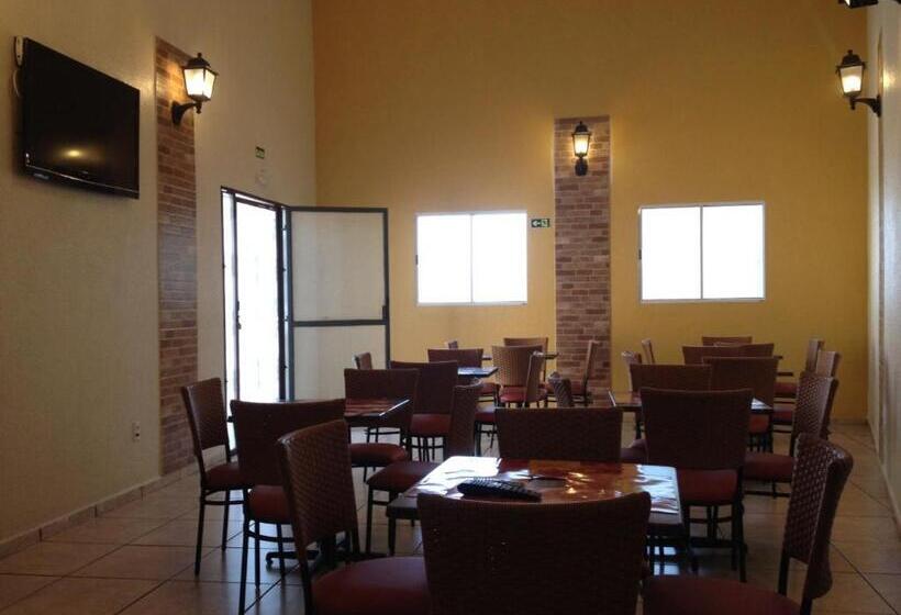 ホテル Portal Do Eden