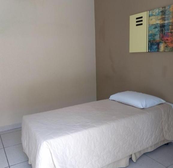 ホテル Portal Do Eden