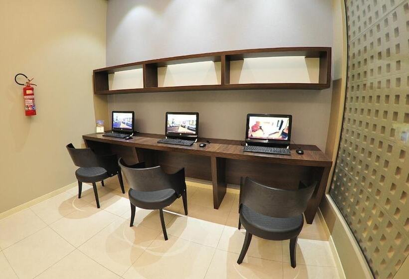 בית מלון כפרי Rothenburg