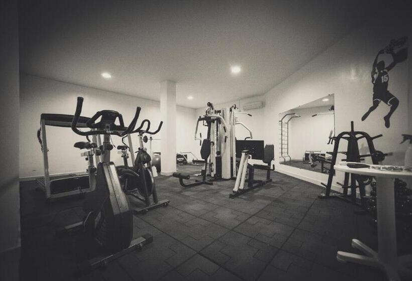 Отель Saint Louis