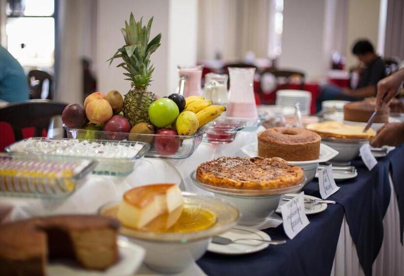 Отель Saint Louis