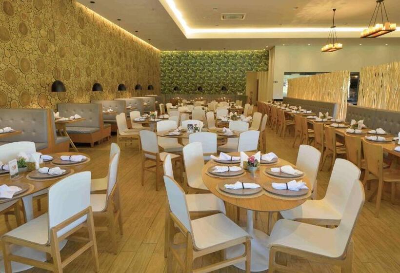 Santa Clara Eco Resort