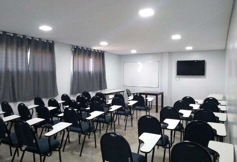 Tri Hotel Smart Chapecó