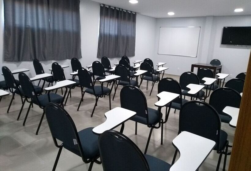 Tri Hotel Smart Chapecó