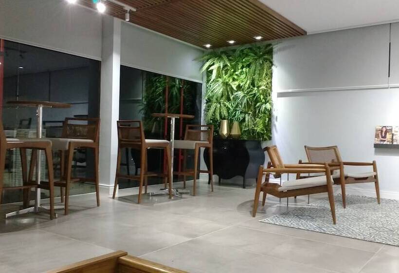 Tri Hotel Smart Chapecó